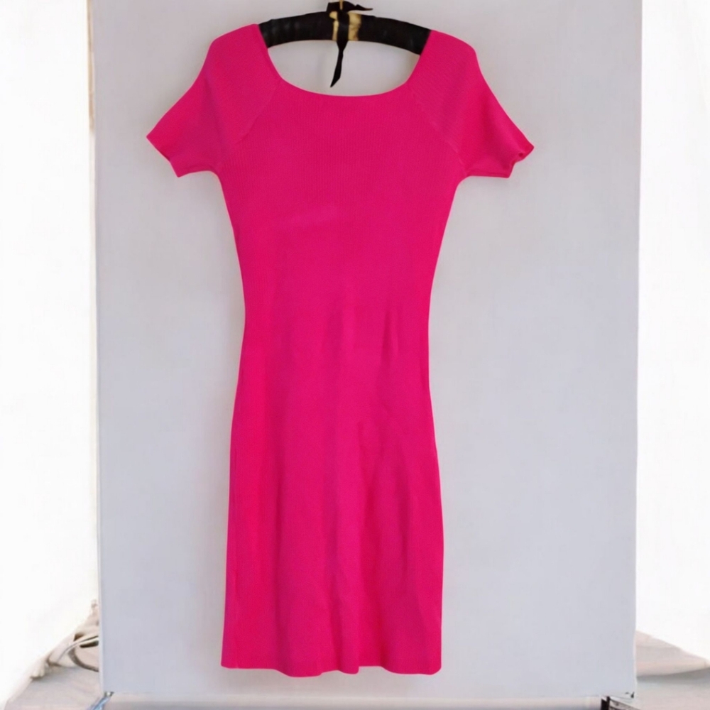 Almost Famous Fuchsia Body-Con Dress - Picture 3 of 4